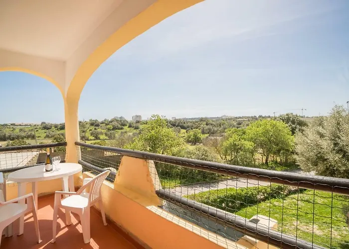 H10-104 Clube Brisamar