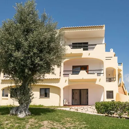 H10-104 Clube Brisamar *